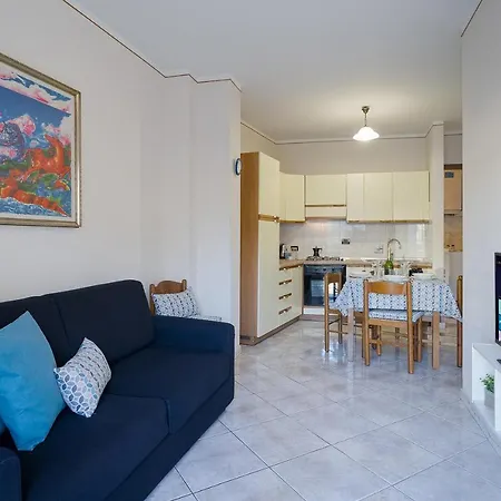 Salita San Bernardo Flat サンレモ